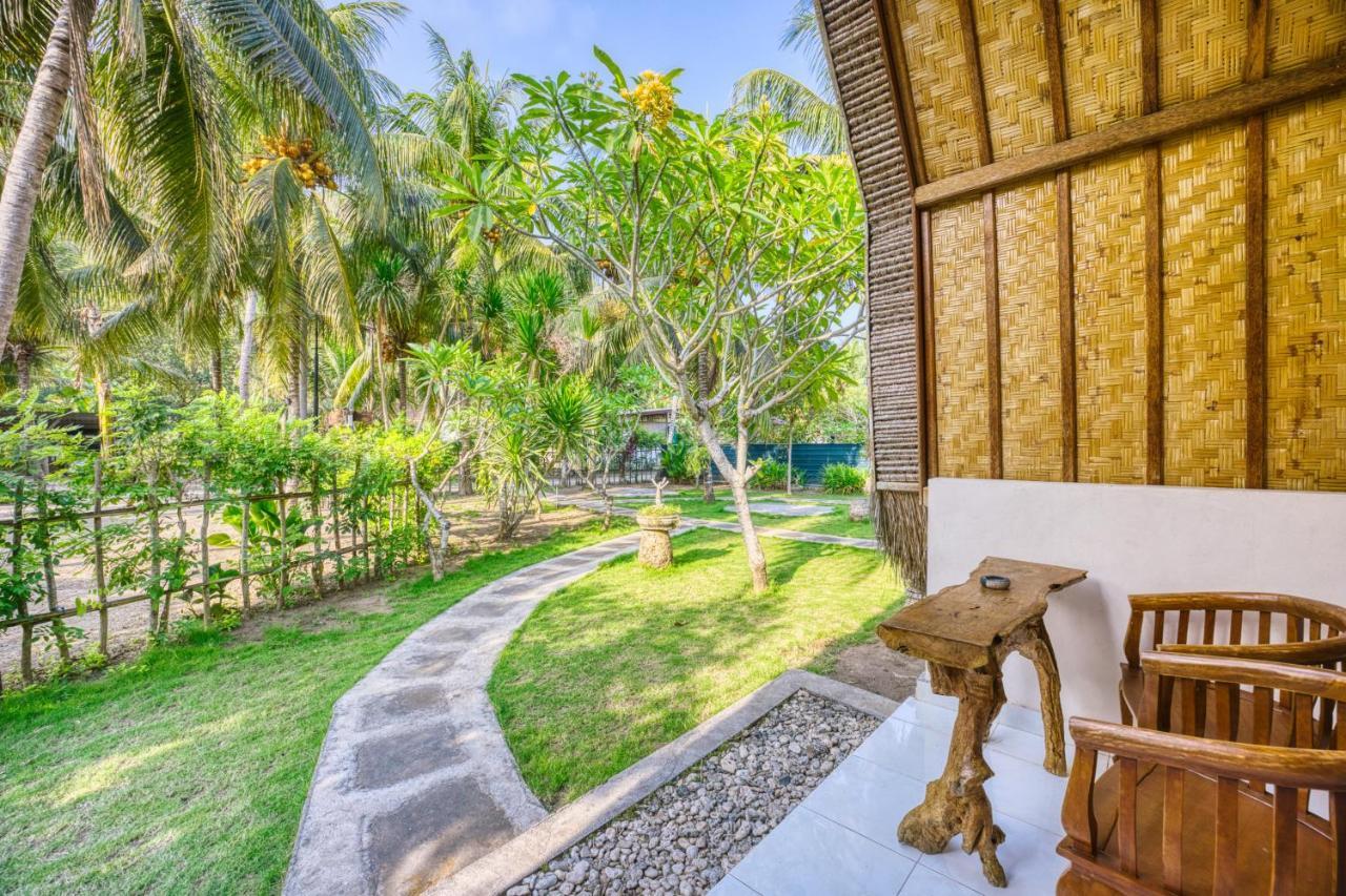 Ananta Bungalow Sakti Exterior photo
